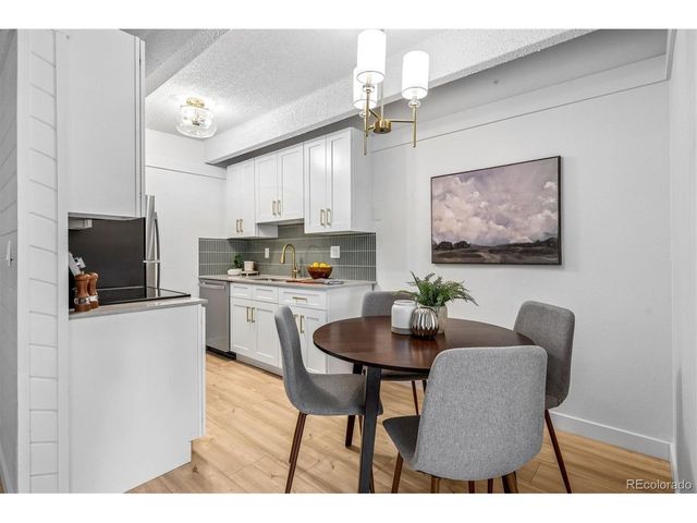 800 W Belleview Ave 408, Englewood, CO 80110