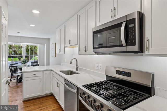 6168 TRIDENT LN, Woodbridge, VA 22193