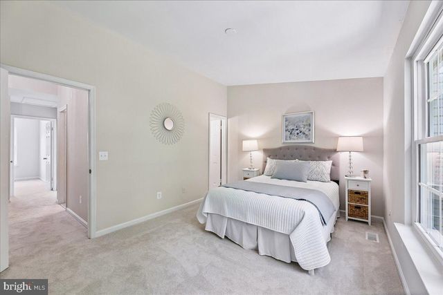 6168 TRIDENT LN, Woodbridge, VA 22193