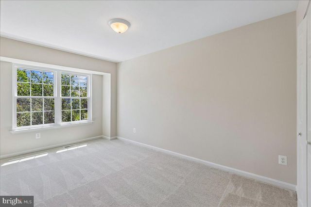 6168 TRIDENT LN, Woodbridge, VA 22193