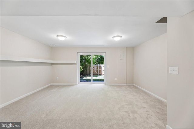 6168 TRIDENT LN, Woodbridge, VA 22193