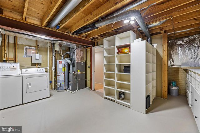 6168 TRIDENT LN, Woodbridge, VA 22193