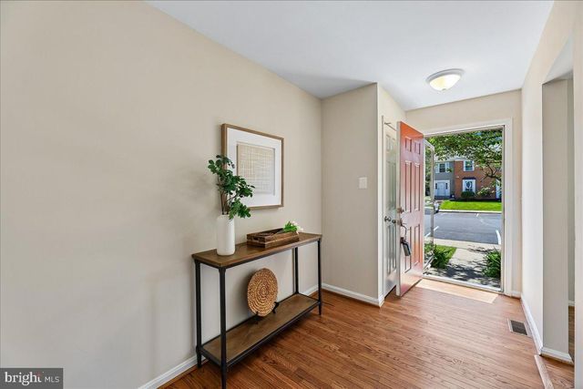 6168 TRIDENT LN, Woodbridge, VA 22193