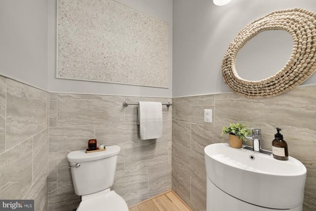 54 W ST NW, Washington, DC 20001