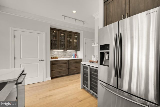 54 W ST NW, Washington, DC 20001