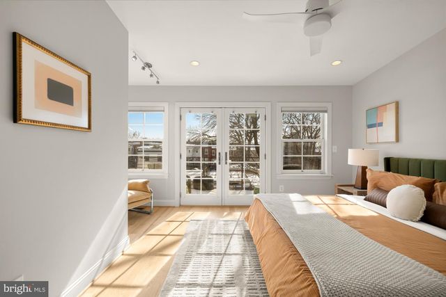 54 W ST NW, Washington, DC 20001