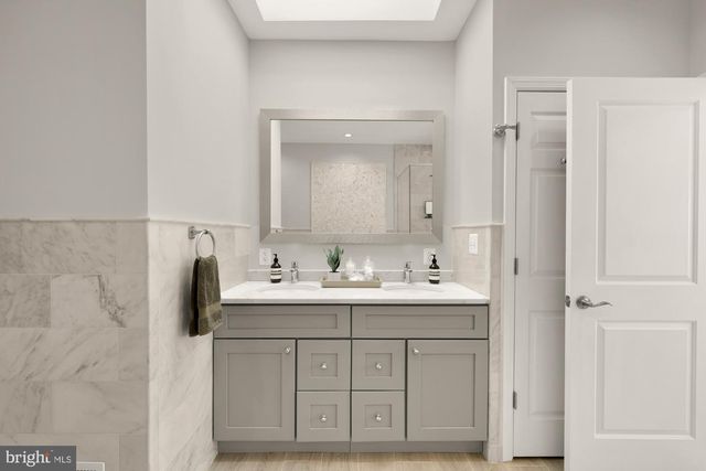 54 W ST NW, Washington, DC 20001