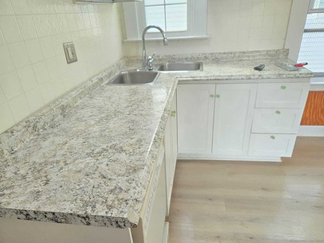 121 2nd Avenue 2nd Floor, West Haven, CT 06516