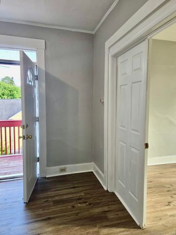 121 2nd Avenue 2nd Floor, West Haven, CT 06516