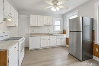 121 2nd Avenue 2nd Floor, West Haven, CT 06516