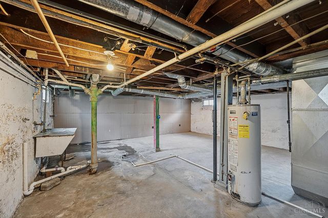 1800 Winona Drive, Middletown, OH 45042