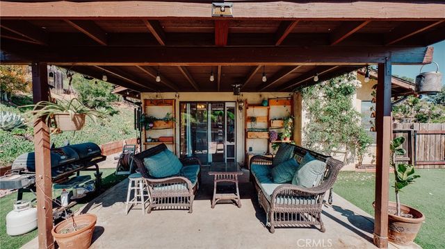 12433 Gay Rio Dr, Lakeside, CA 92040