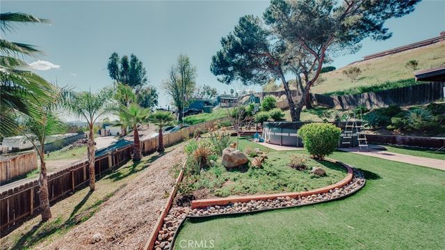 12433 Gay Rio Dr, Lakeside, CA 92040