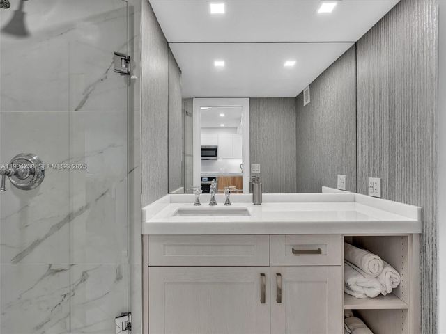 2200 S Ocean Ln 2103, Fort Lauderdale, FL 33316