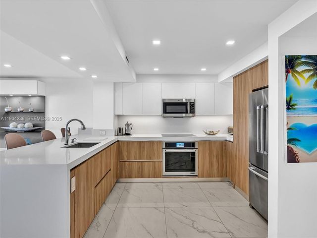 2200 S Ocean Ln 2103, Fort Lauderdale, FL 33316