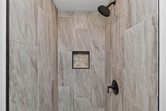 305 NE Sherman Drive, Ankeny, IA 50021