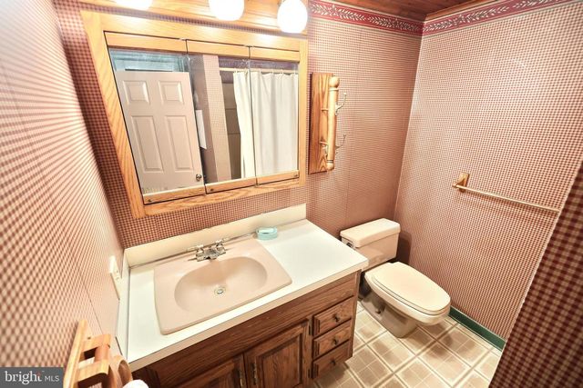 440 GRANT DR, Hanover, PA 17331