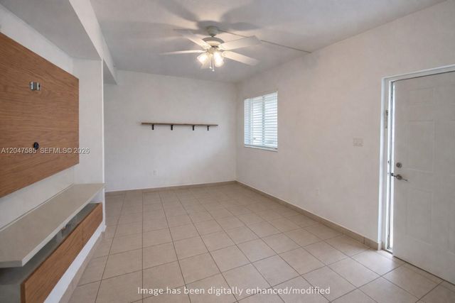 318 E 6th Street 102, Hialeah, FL 33010