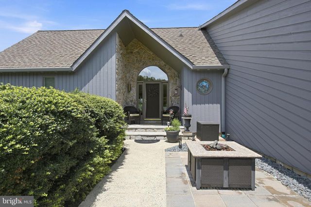6495 TIDES RD, King George, VA 22485