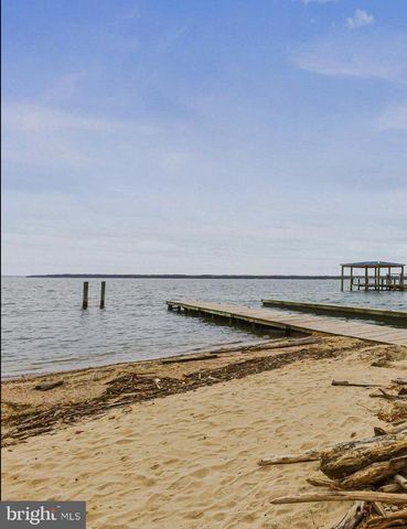 6495 TIDES RD, King George, VA 22485