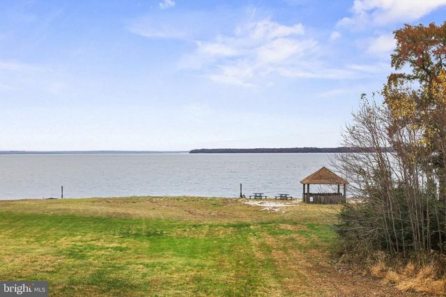 6495 TIDES RD, King George, VA 22485
