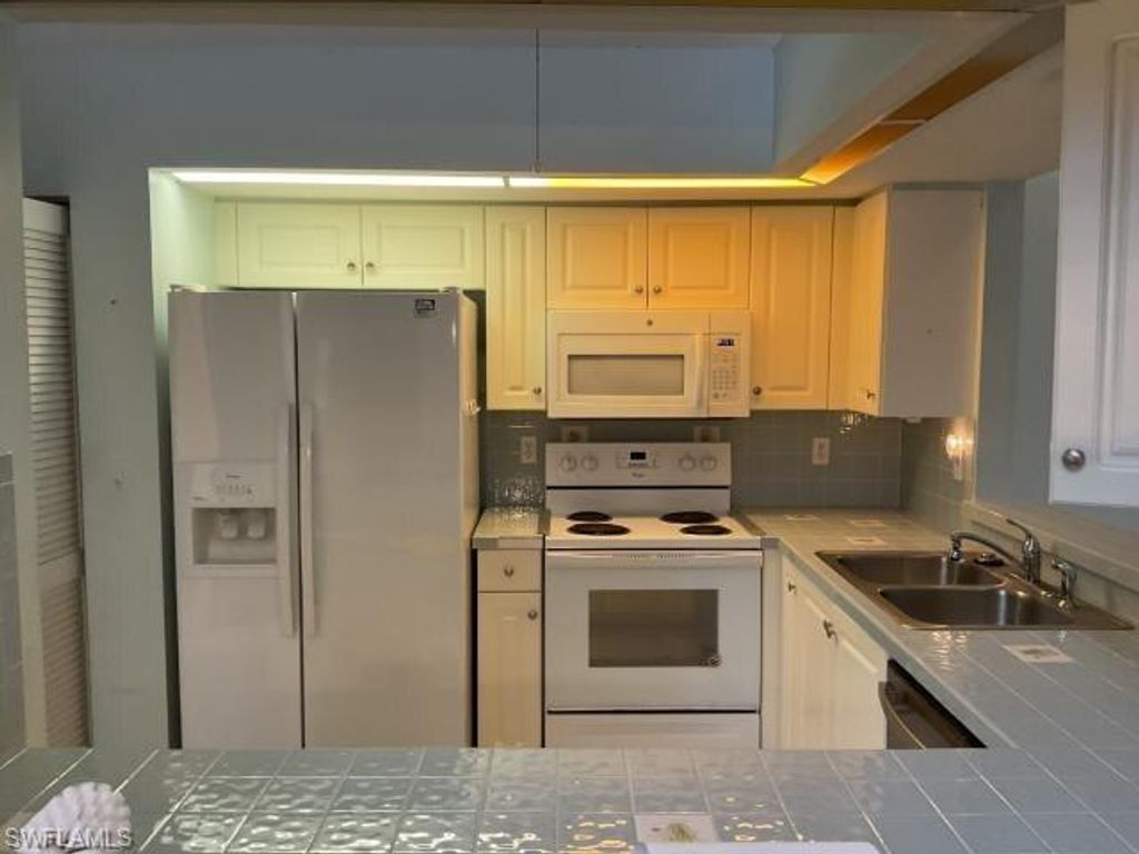 4190 Jace CT, ESTERO, FL 33928 — photo 2