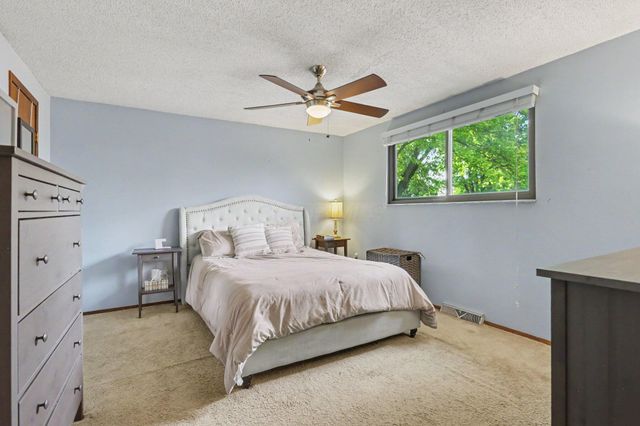5688 Duquesne Place, Columbus, OH 43235
