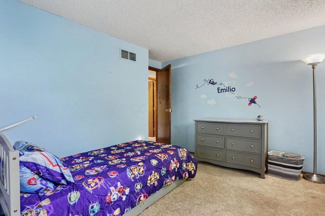 5688 Duquesne Place, Columbus, OH 43235