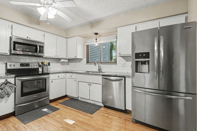5688 Duquesne Place, Columbus, OH 43235