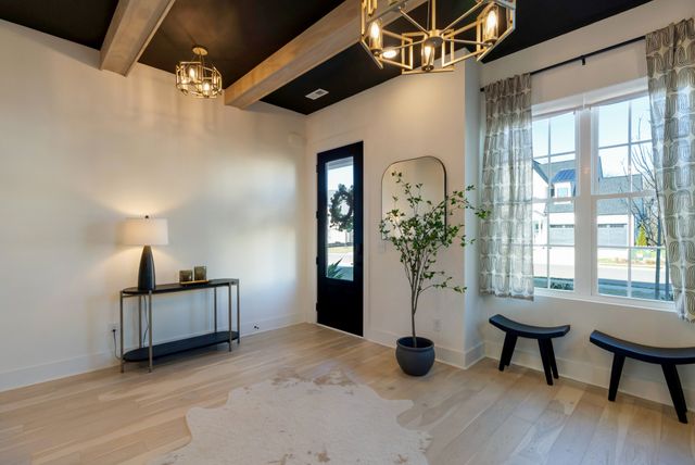 5747 Willoughby Way, Murfreesboro, TN 37129