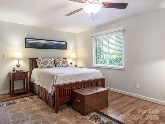 165 Country Club Drive, Waynesville, NC 28786