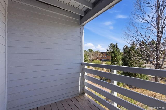 7665 E Eastman Avenue 202B, Denver, CO 80231