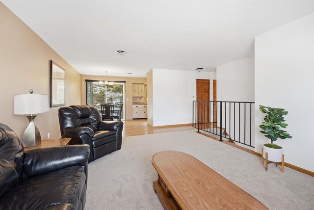 17 CONCORD DRIVE, Fond Du Lac, WI 54935