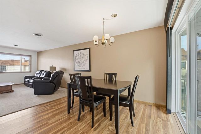 17 CONCORD DRIVE, Fond Du Lac, WI 54935