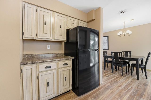 17 CONCORD DRIVE, Fond Du Lac, WI 54935