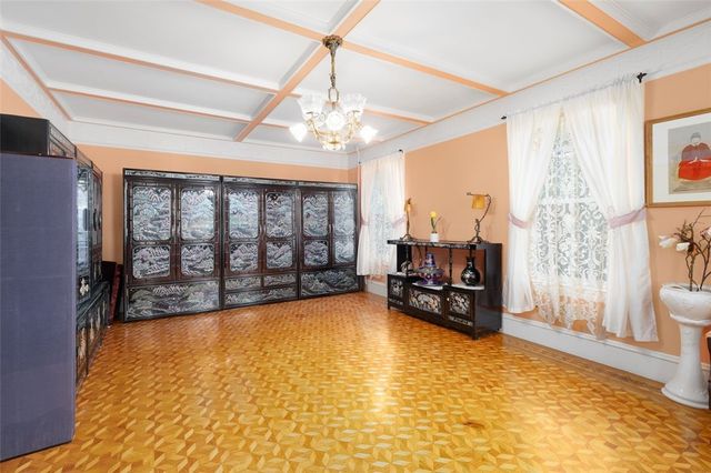 392 North Main Street, Attleboro, MA 02703