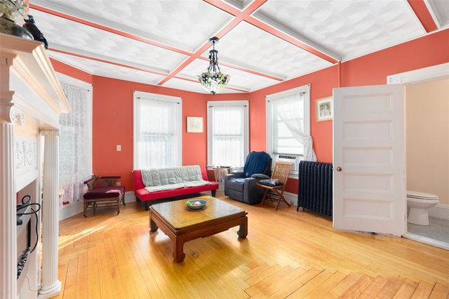 392 North Main Street, Attleboro, MA 02703