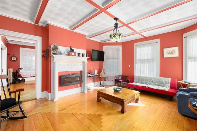 392 North Main Street, Attleboro, MA 02703