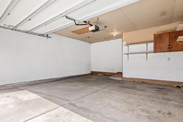 1898 Pinehurst Avenue, Saint Paul, MN 55116