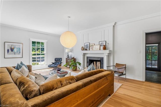 306 Meadowbrook Terrace, Greensboro, NC 27408