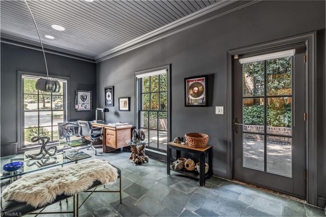 306 Meadowbrook Terrace, Greensboro, NC 27408