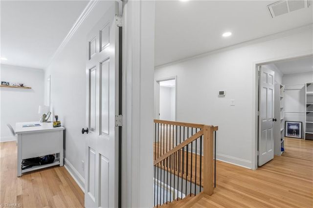 306 Meadowbrook Terrace, Greensboro, NC 27408