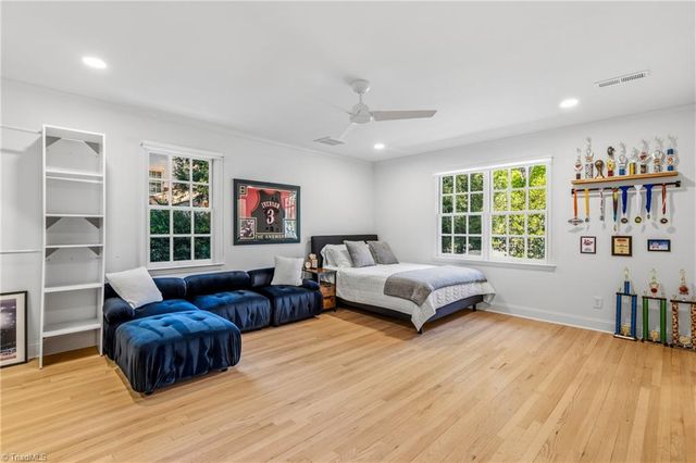 306 Meadowbrook Terrace, Greensboro, NC 27408