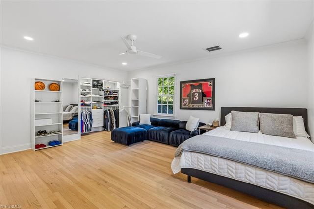 306 Meadowbrook Terrace, Greensboro, NC 27408