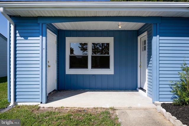 3 NARBERTH PL, Southampton, NJ 08088