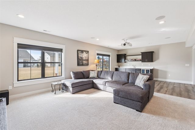 2319 SW 22nd Street, Ankeny, IA 50023