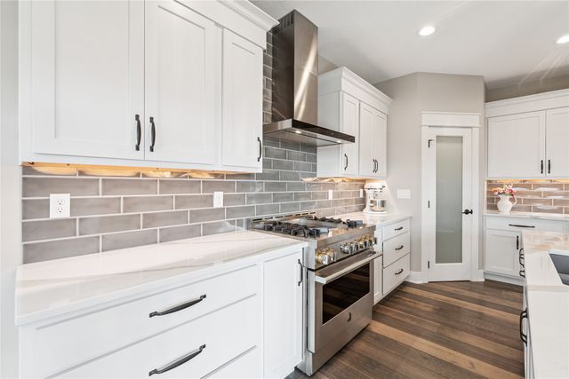 2319 SW 22nd Street, Ankeny, IA 50023