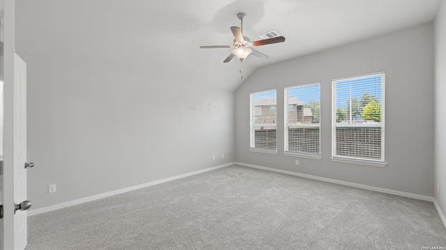 863 MAROON ST, New Braunfels, TX 78130