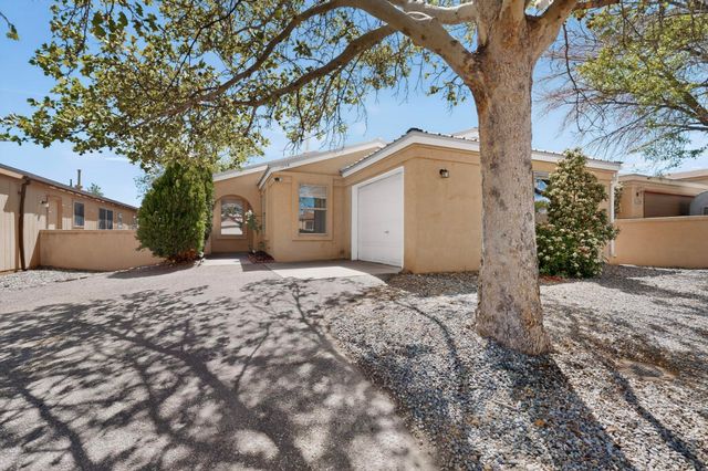 1348 Lil Avenue NE, Rio Rancho, NM 87144