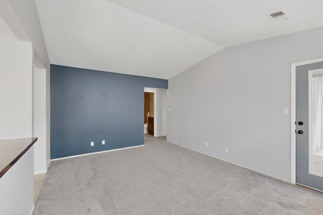 1348 Lil Avenue NE, Rio Rancho, NM 87144